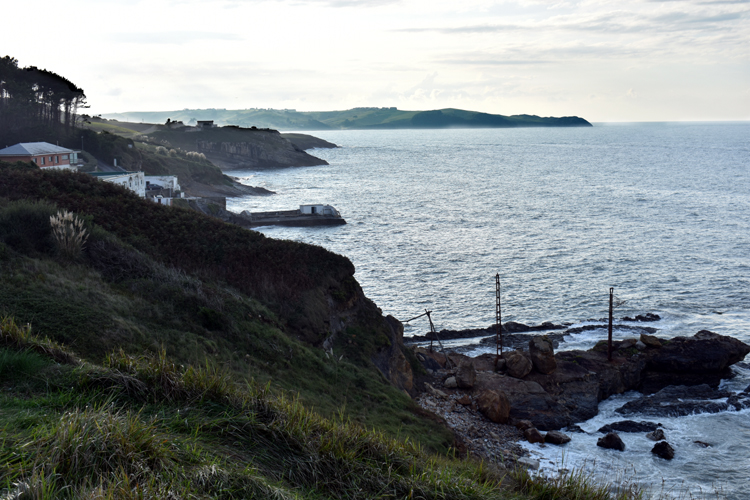 Comillas coastline in late afternoon