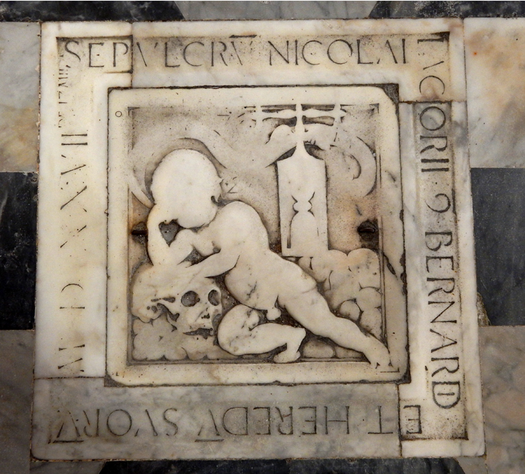 Basilica della Santissima Annunziata del Vastato, Genova, floor grave