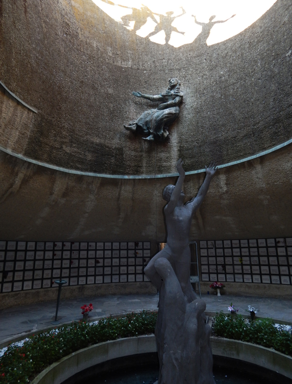 Certosa di Bologna, Monumento Ossario ai caduti partigiani