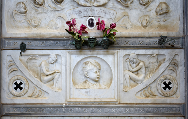 Lavagna - Cimitero - Memorial for Annetta Schiaffino