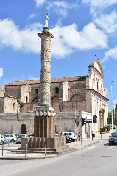 Chiesa Sant'Antonio and Roman-style column, Sassari