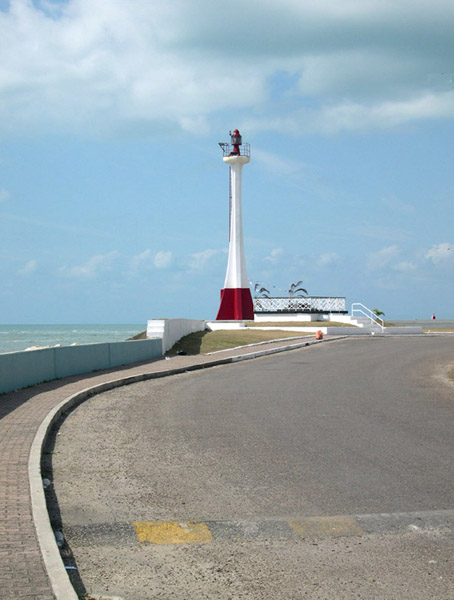 Belize City, Fort Point Lighthouse