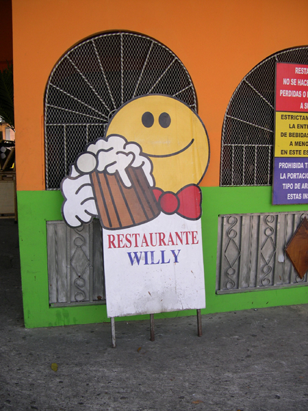 San Salvador, Restaurante Willy - 2