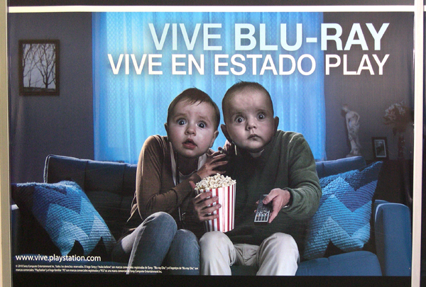 San Salvador, Blu-Ray ad in airport