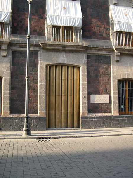 Mexico D.F., doorway on North side of Donceles, Centro Historico