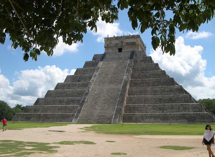 Chichen Itza - Kukulkan Pyramid