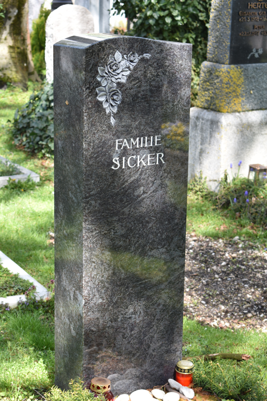 Munchen Nordfriedhof - Sicker Family grave