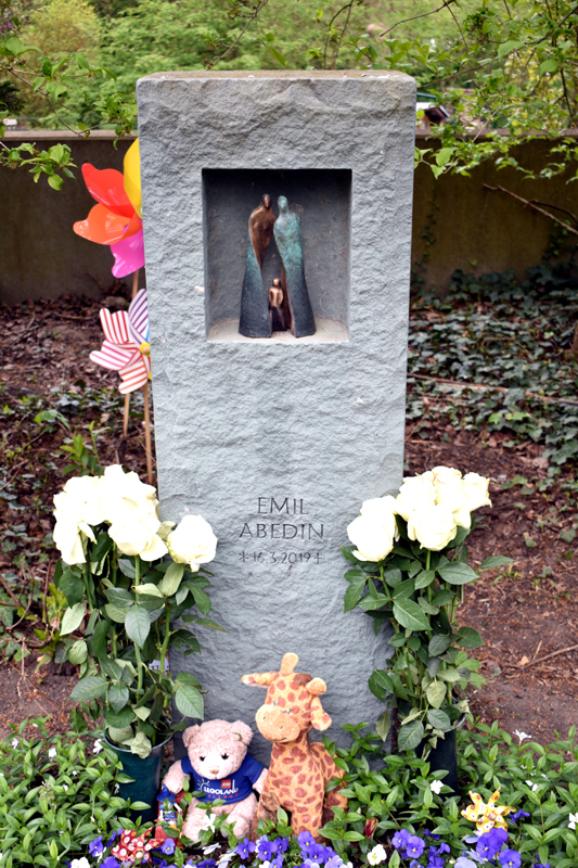 Hannover Engesohde Friedhof - Abedin grave