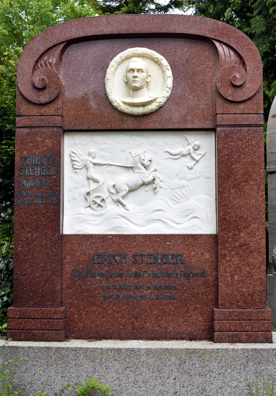 Wiesbaden Nordfriedhof - Stenger bas-relief