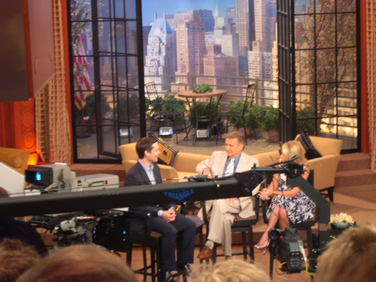 Live With Regis and Kelly - 1 May 2007