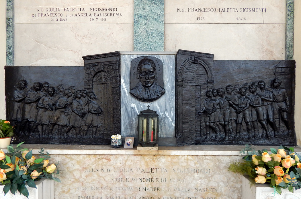 Cimitero Monumentale di Verona, Monumento Famiglia Sigismondi e Istituto Don Nicola Mazza