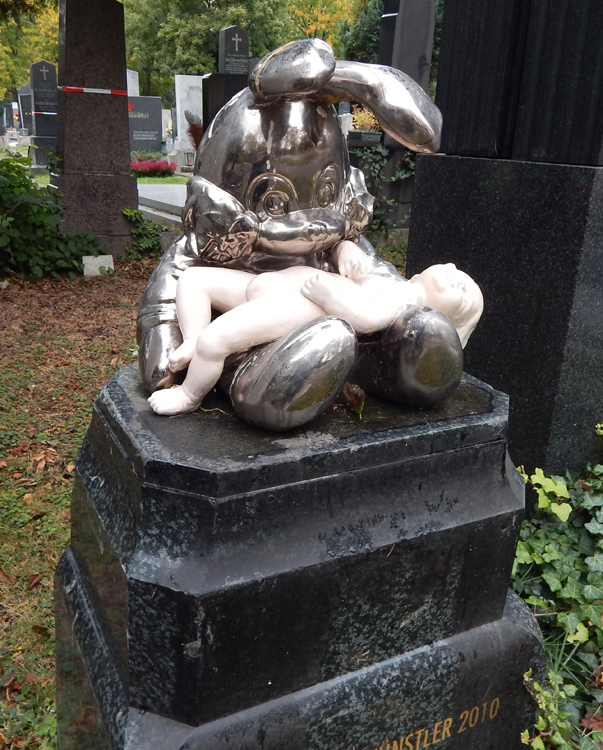 Zentralfriedhof Wien, Unbekannter Kunstler sculpture