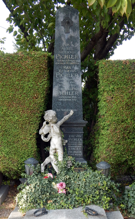 Doblinger Friedhof, Wien, Grabmal Avrel Ritter von Pichler