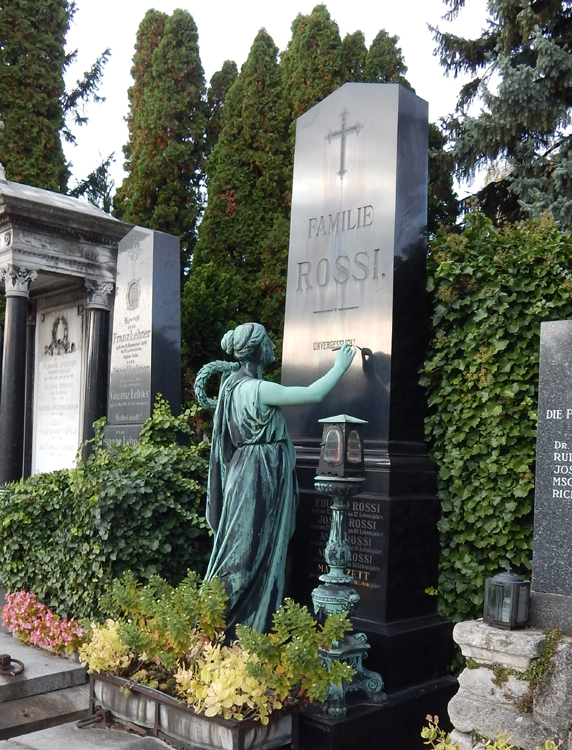 Doblinger Friedhof, Wien, Grabmal Familie Rossi