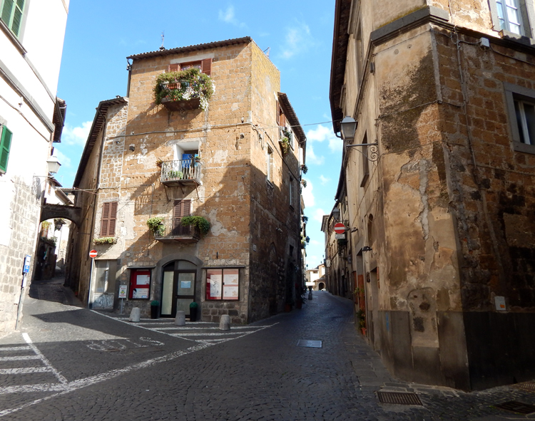 street scene, Orvieto