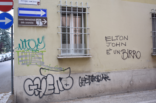 Faenza - Elton John graffiti
