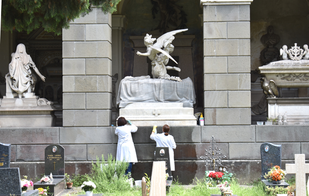 Cimitero Monumentale di Staglieno - Tomba Famiglia Carlo di G.B. Casella, Giovanni Scanzi, sculptor (restoration in progress)
