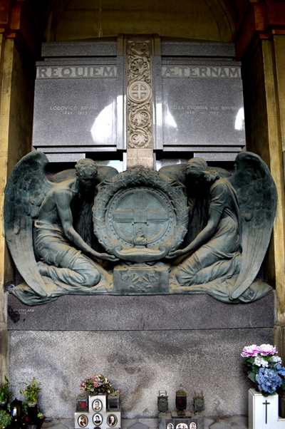 Cimitero Monumentale di Staglieno - Tomba Famiglia Bruna - Luigi Brizzolara, sculptor