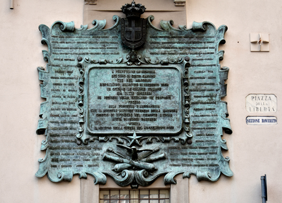 plaque commemorating 100-cannon gift, Alessandria