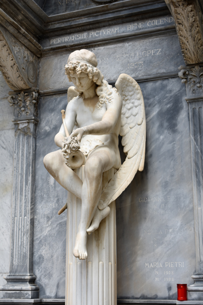 androgynous angel, Pietri-Azzati tomb, Cimitero di Sassari