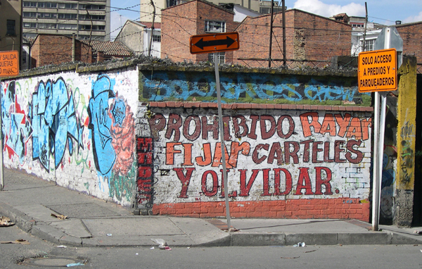 Bogota - graffiti/street art (view #5)