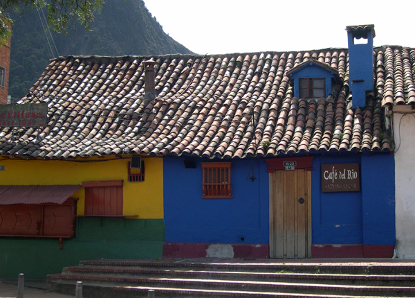Bogota - Casa del Rio restaurant near Parque de los Periodistas