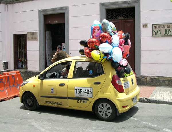 Bogota - taxi with balloons