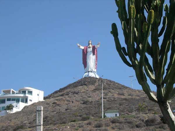 Cristo Statue, El Morro, Baja California