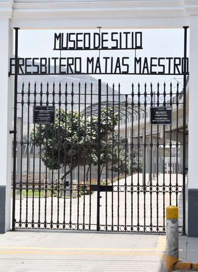 main gate, Cementerio/Museo Presbitero Matias Maestro, Lima, Peru