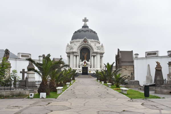 Panteon, Cementerio Presbitero Matias Maestro, Lima, Peru