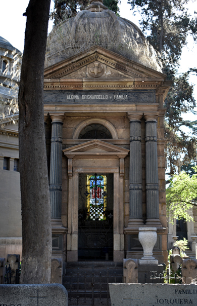Santiago - Cementerio General - Brignardello - stained glass in family mausoleum