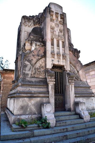 Santiago - Cementerio General - Correa Roberts Art Deco mausoleum
