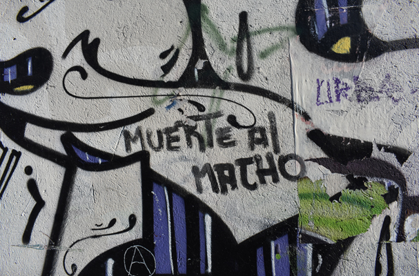 Santiago - urban graffiti - Muerte al Macho