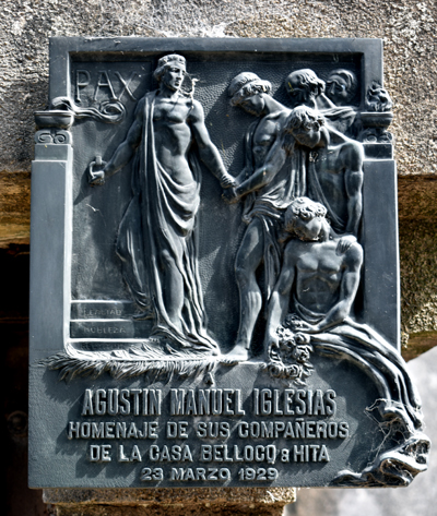 Buenos Aires - Chacarita - Iglesias homenaje plaque - PAX